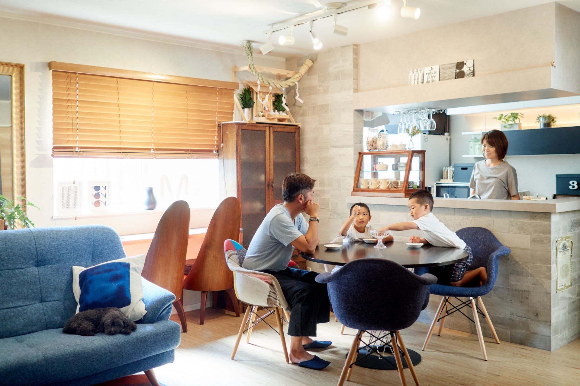 ホームページを開設しました。